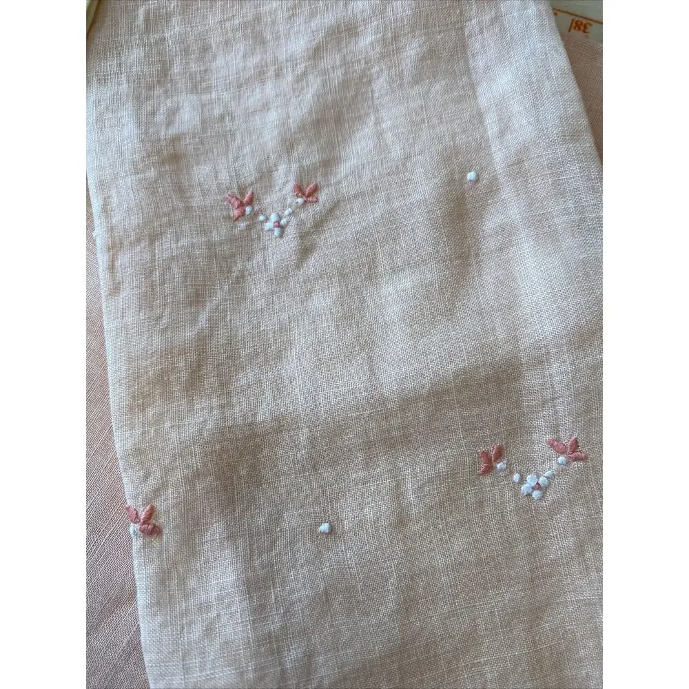 VINTAGE Hand Embroidered Lot Of 4 Dresser Scarf Guest Towel Cotton LINEN Floral